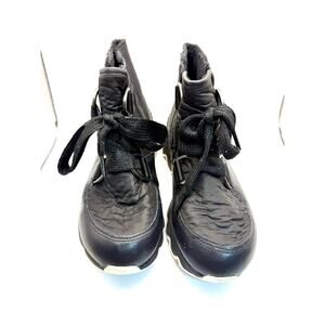 Sorel black kinetic winter waterproof boots